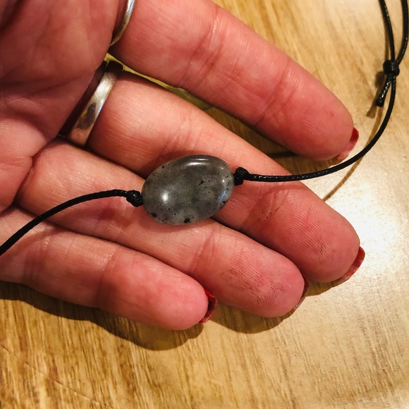 Labradorite choker single bead necklace handmade healing crystal - Picture 4 of 6